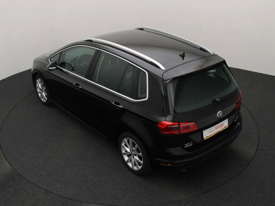 Volkswagen Golf | 11