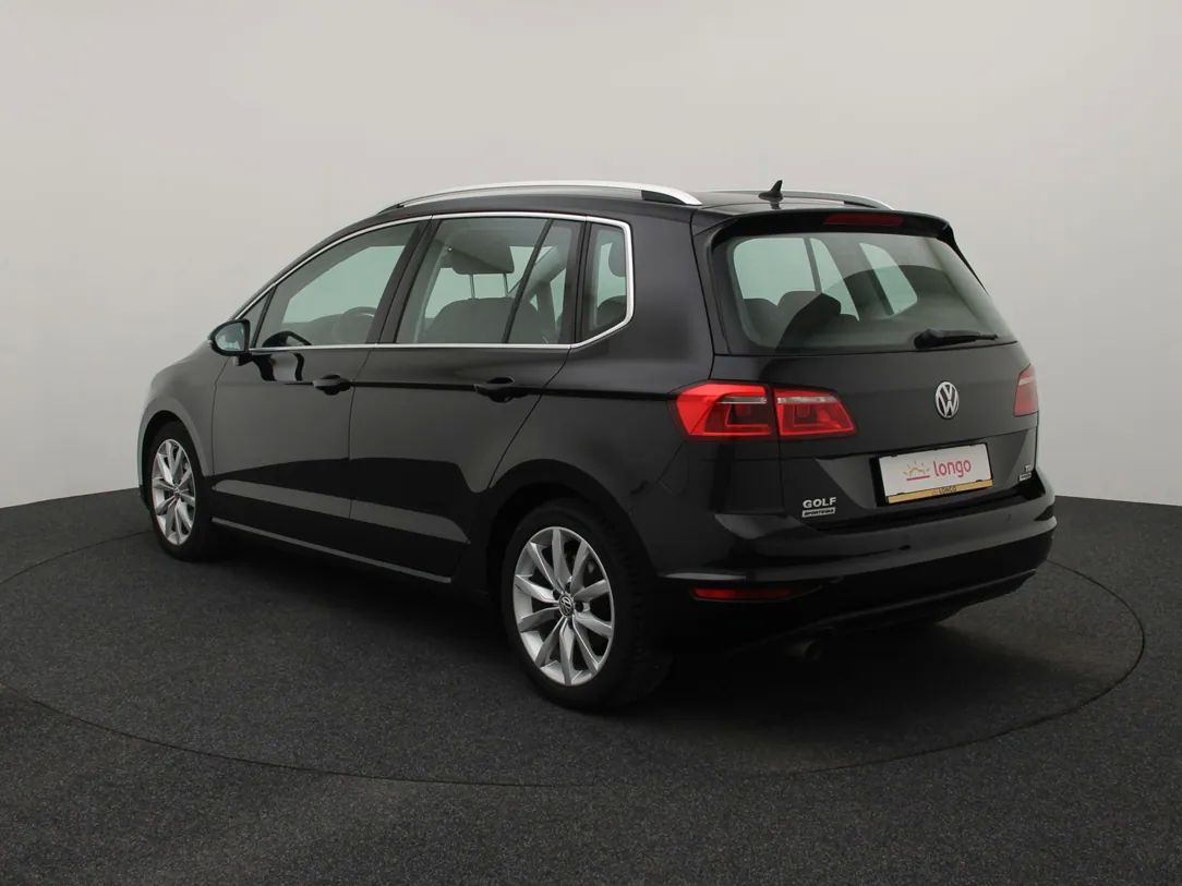 Volkswagen Golf | 6