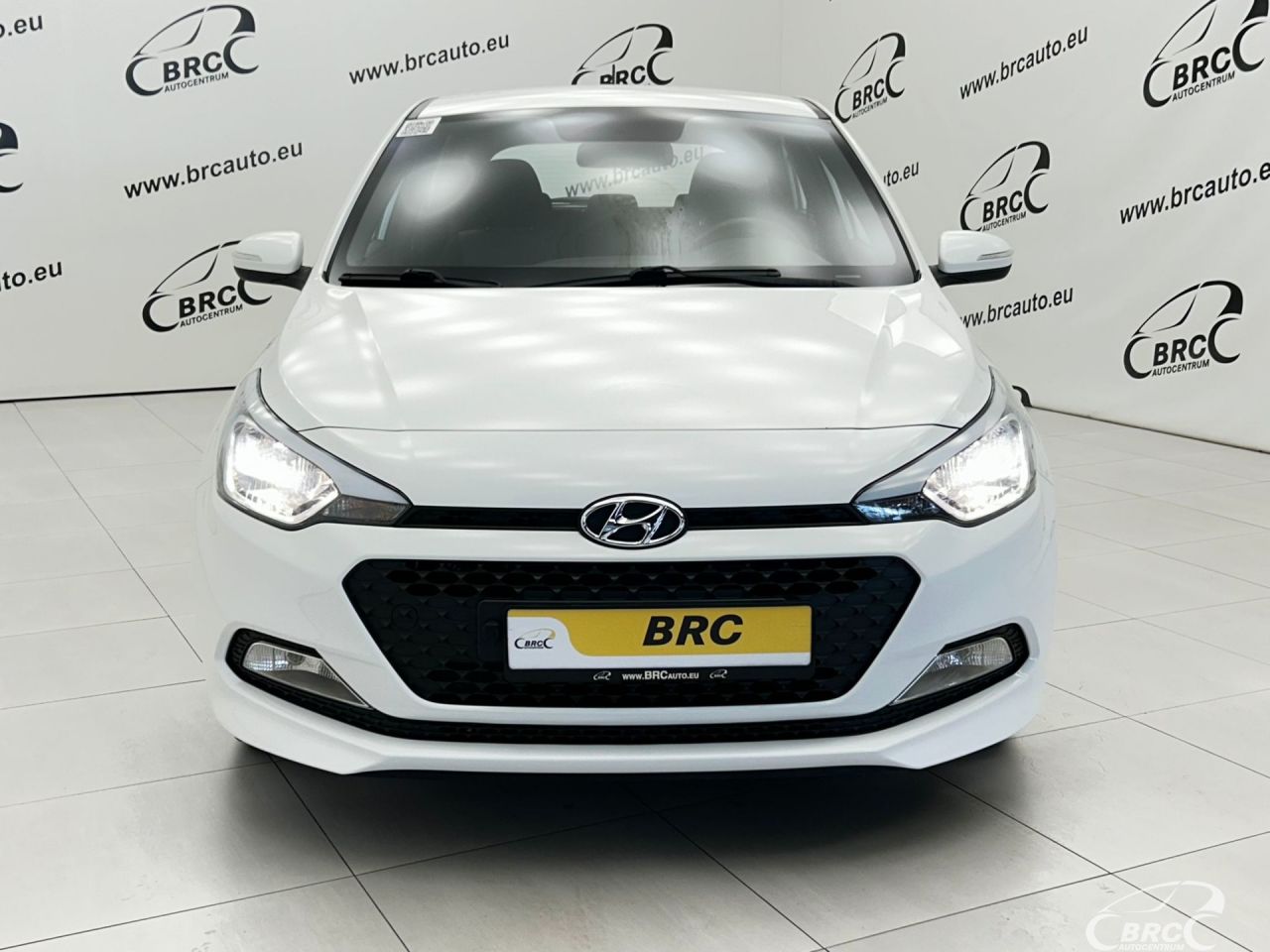Hyundai i20 | 20