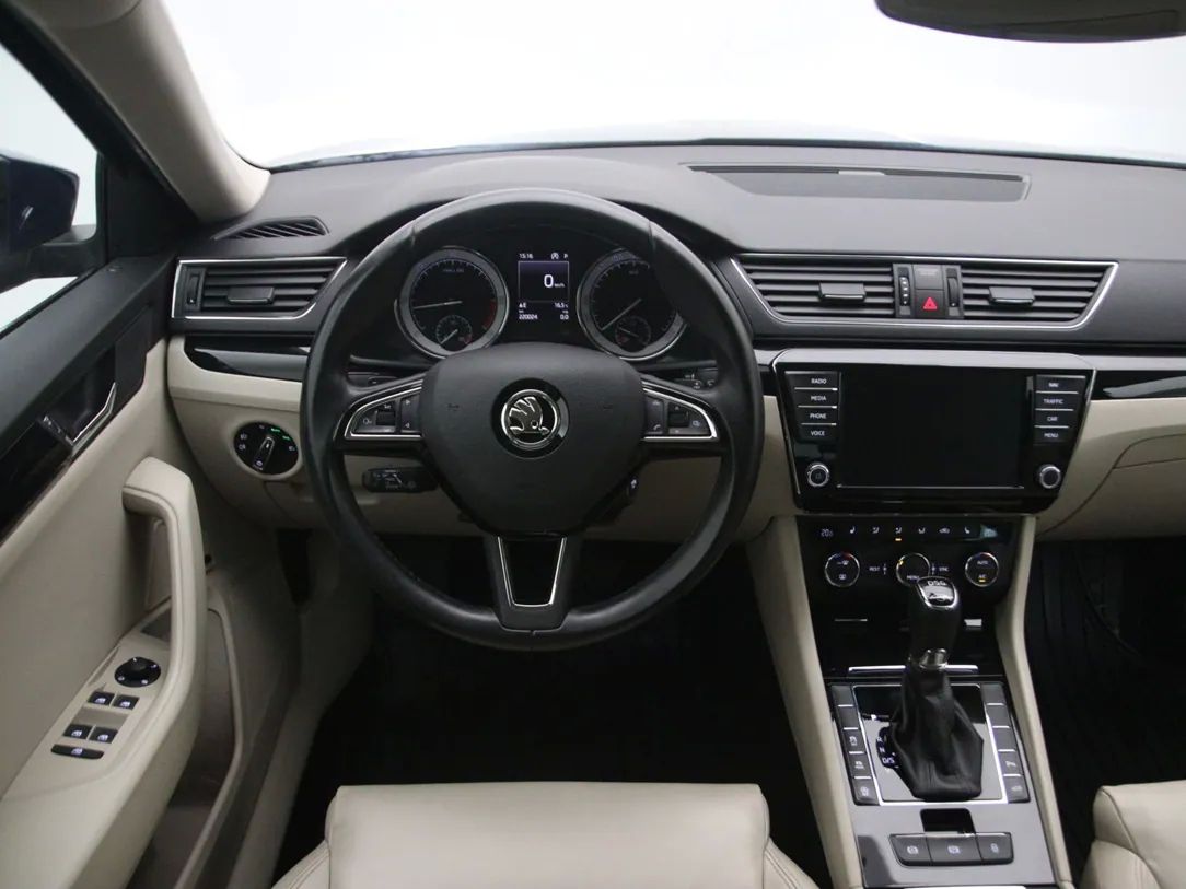 Skoda Superb | 16