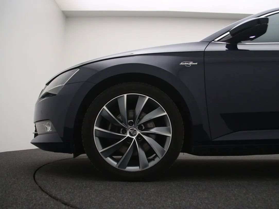Skoda Superb | 27