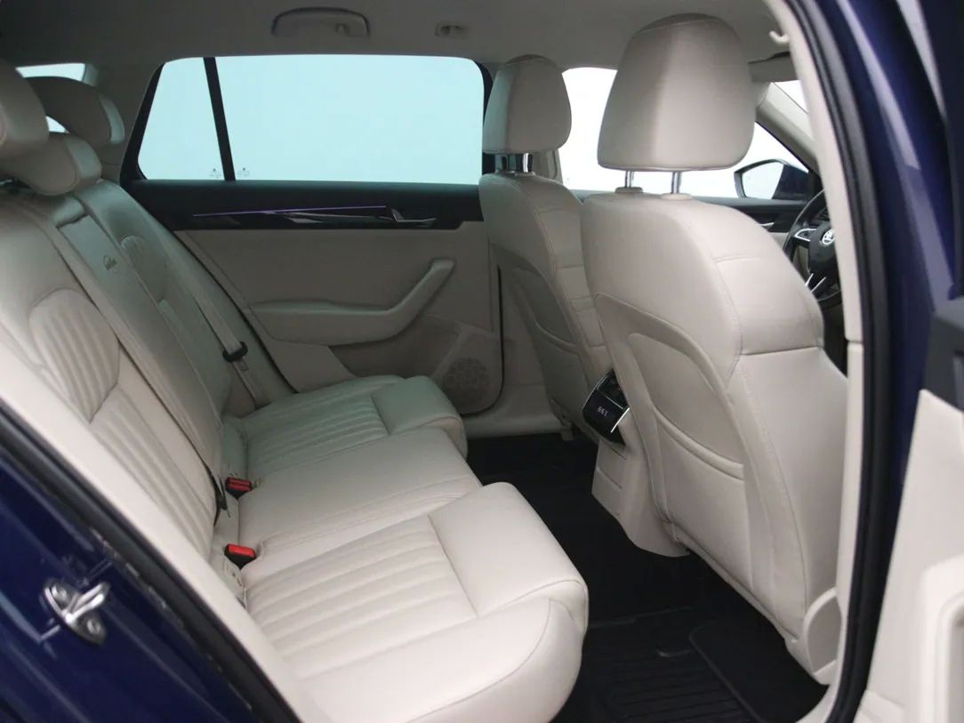 Skoda Superb | 14