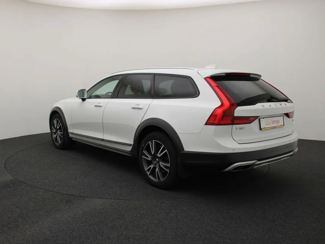 Volvo V90 | 6