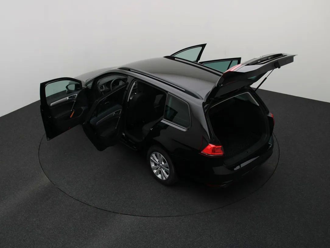 Volkswagen Golf | 12