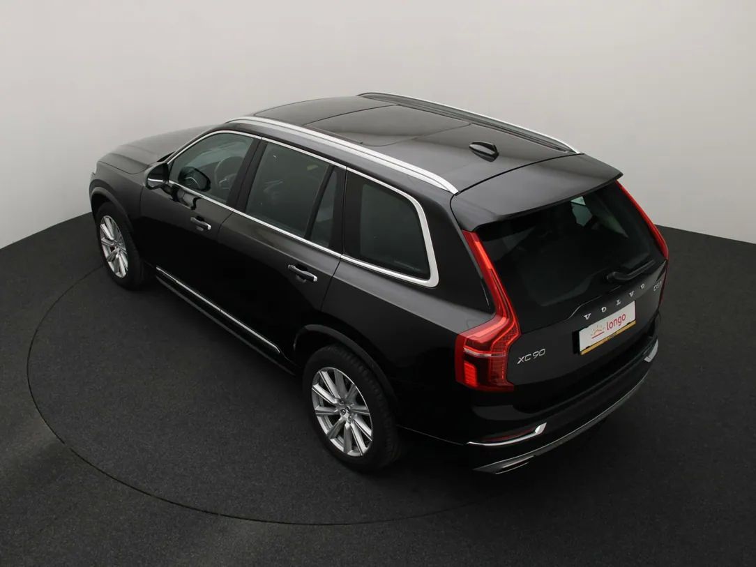 Volvo XC90 | 11