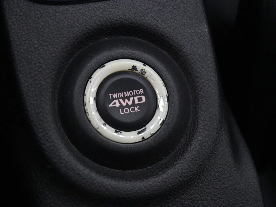 Mitsubishi Outlander | 28