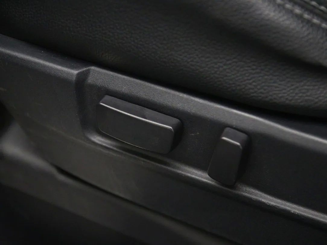 Mitsubishi Outlander | 33