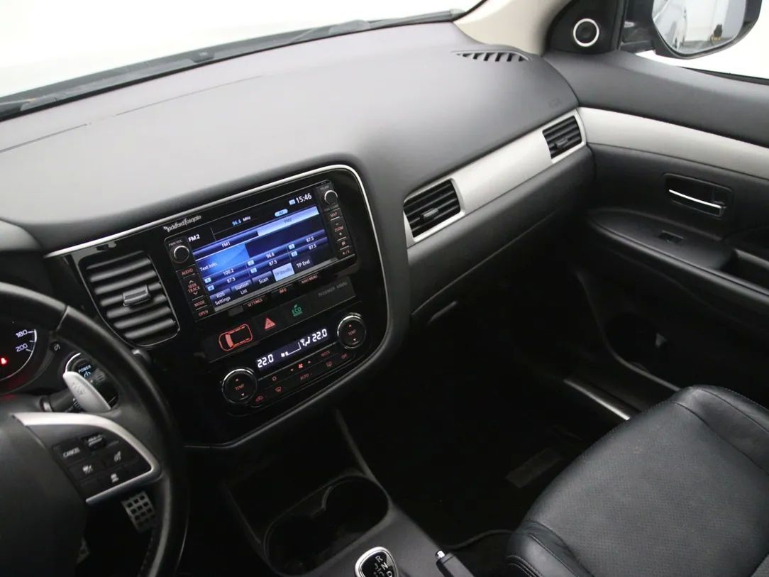 Mitsubishi Outlander | 20