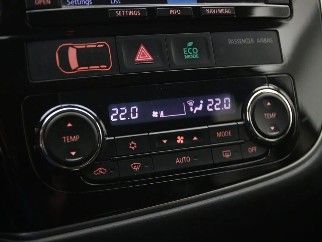 Mitsubishi Outlander | 19