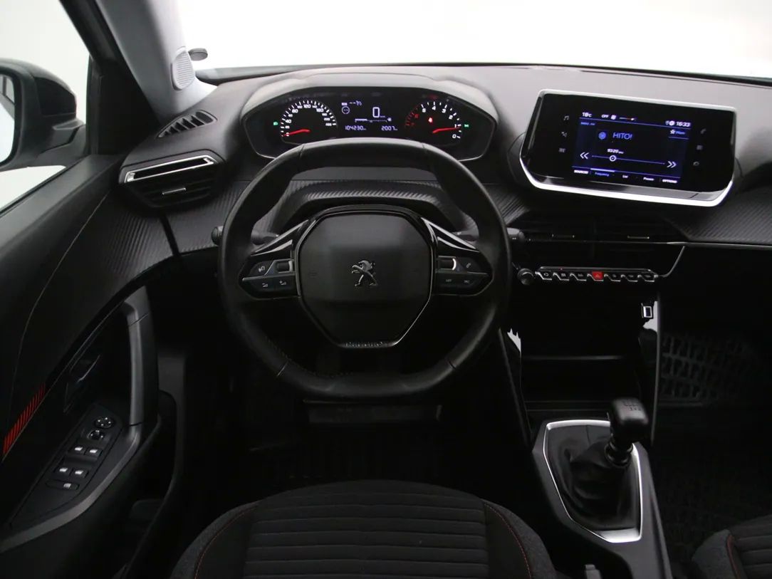 Peugeot 2008 | 16