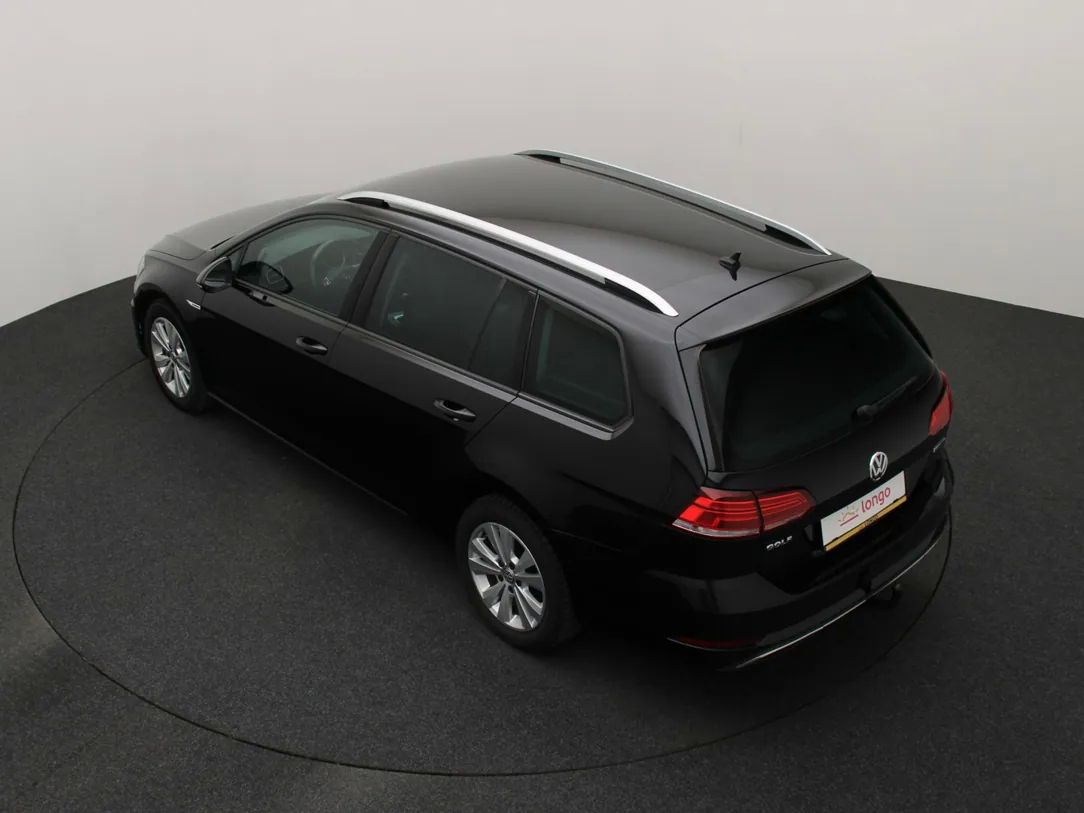 Volkswagen Golf | 11