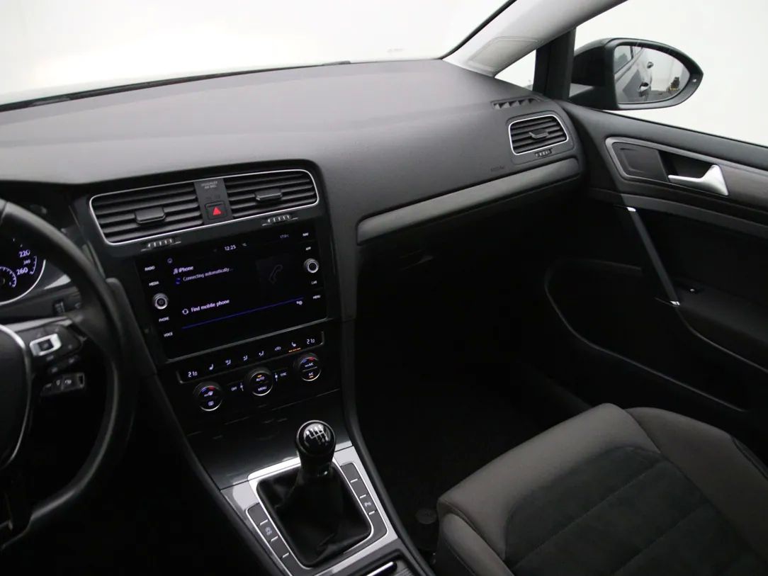 Volkswagen Golf | 20