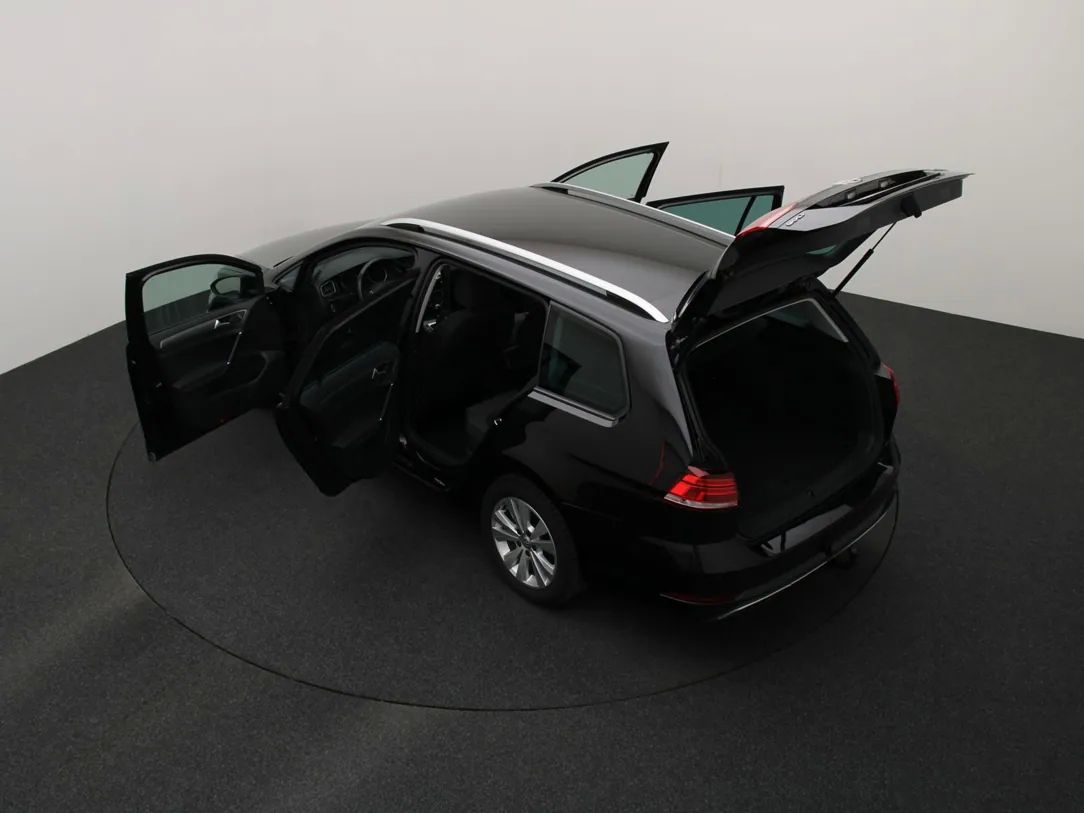 Volkswagen Golf | 12