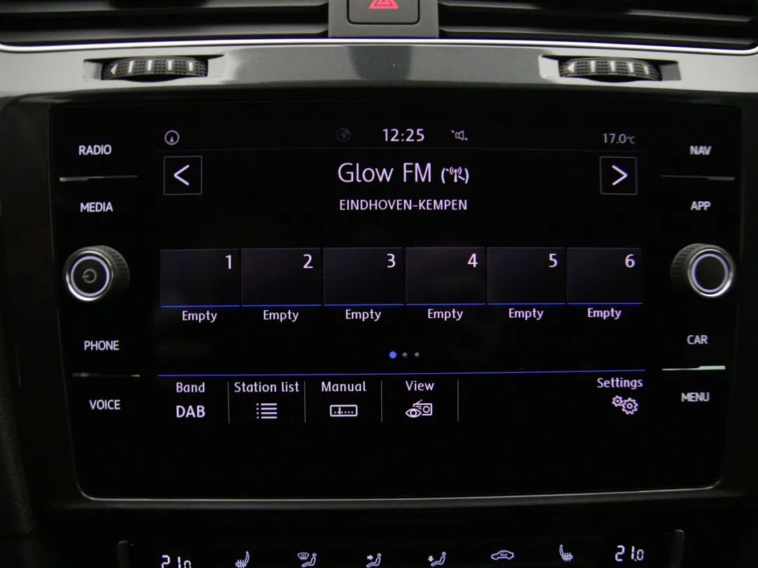 Volkswagen Golf | 21