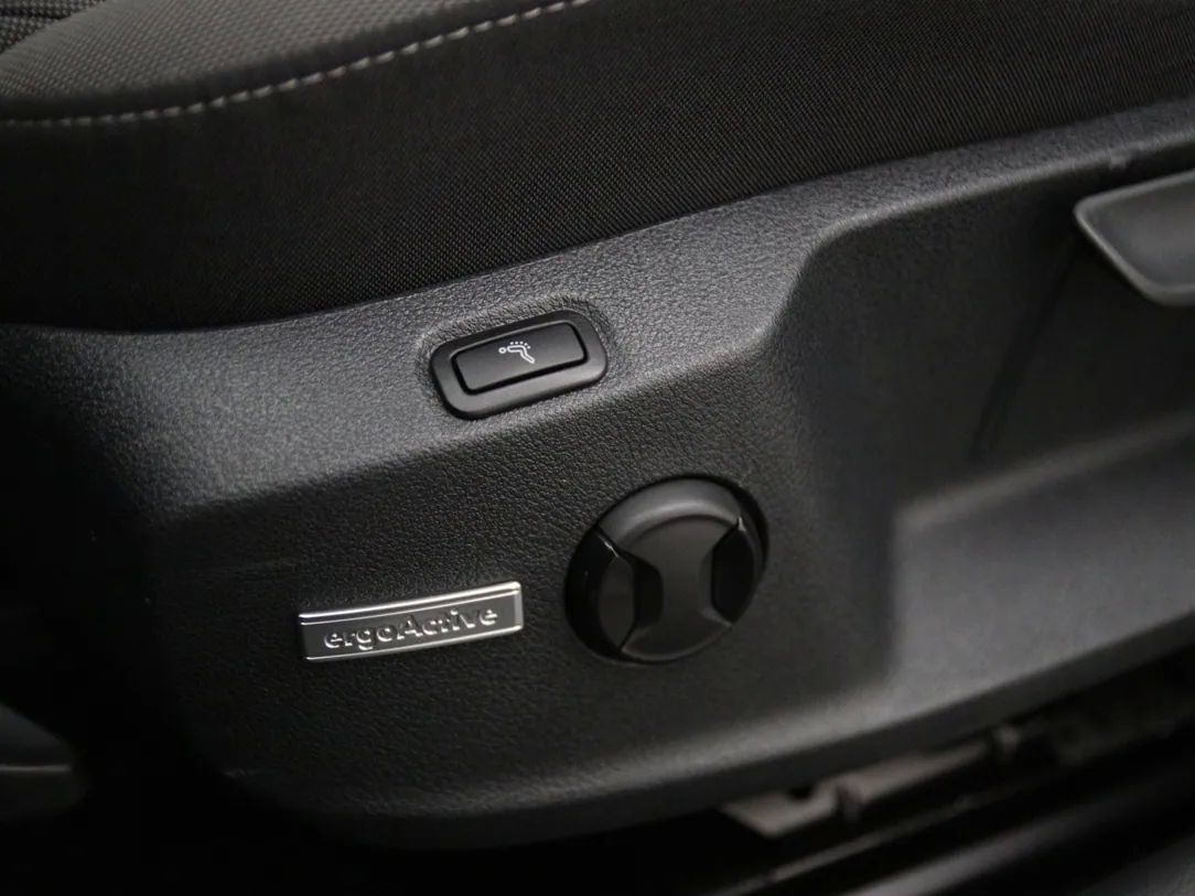 Volkswagen Golf | 31