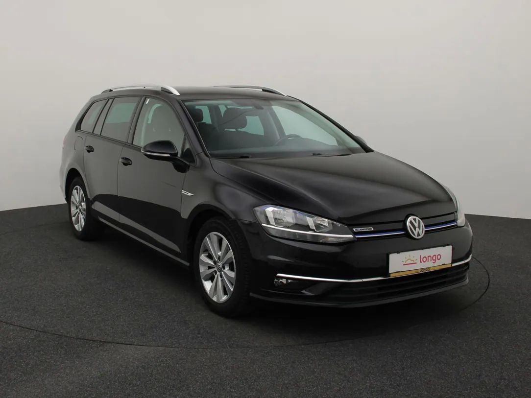 Volkswagen Golf | 9