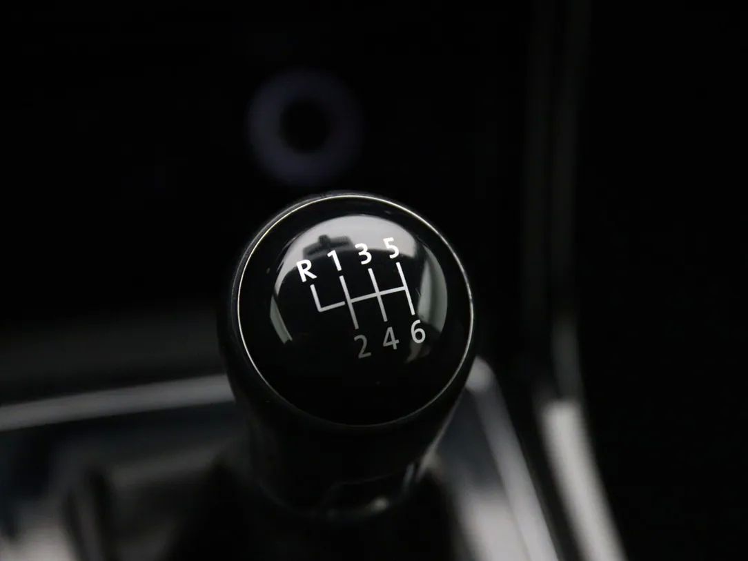 Volkswagen Touran | 26