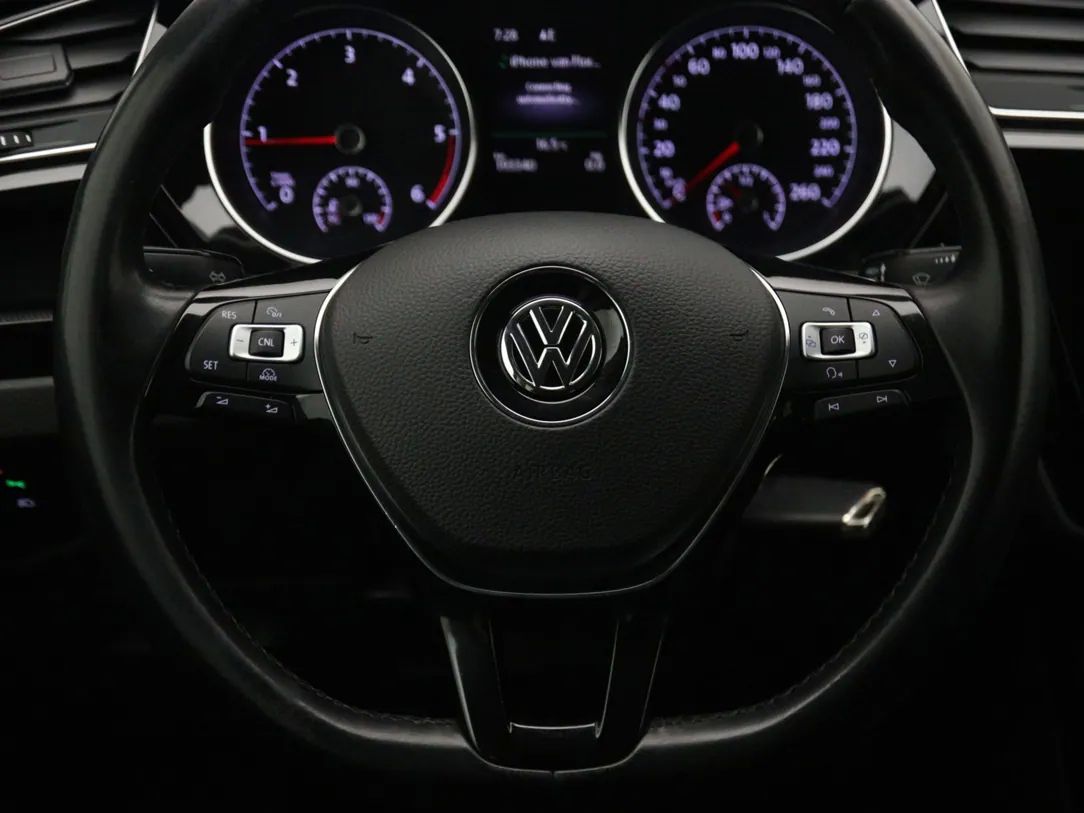 Volkswagen Touran | 16