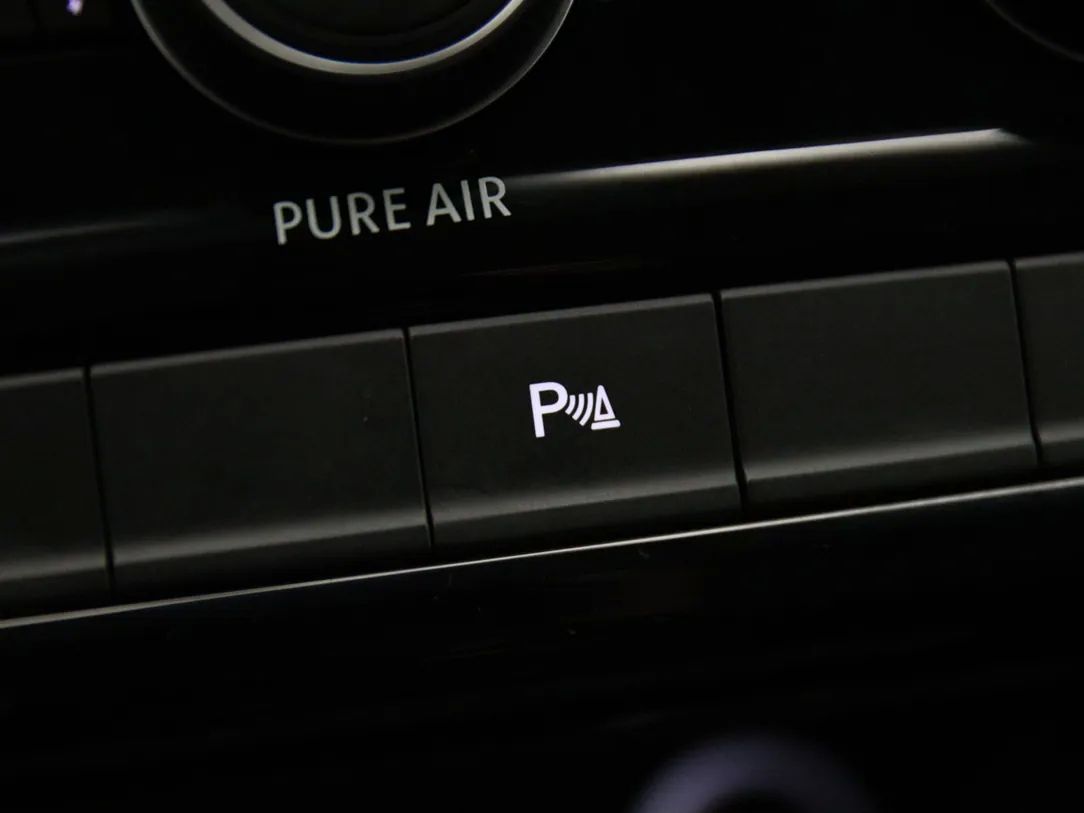 Volkswagen Touran | 25