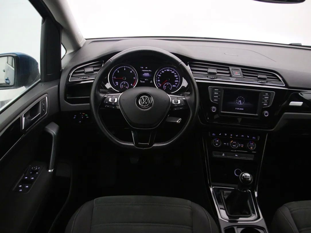 Volkswagen Touran | 15