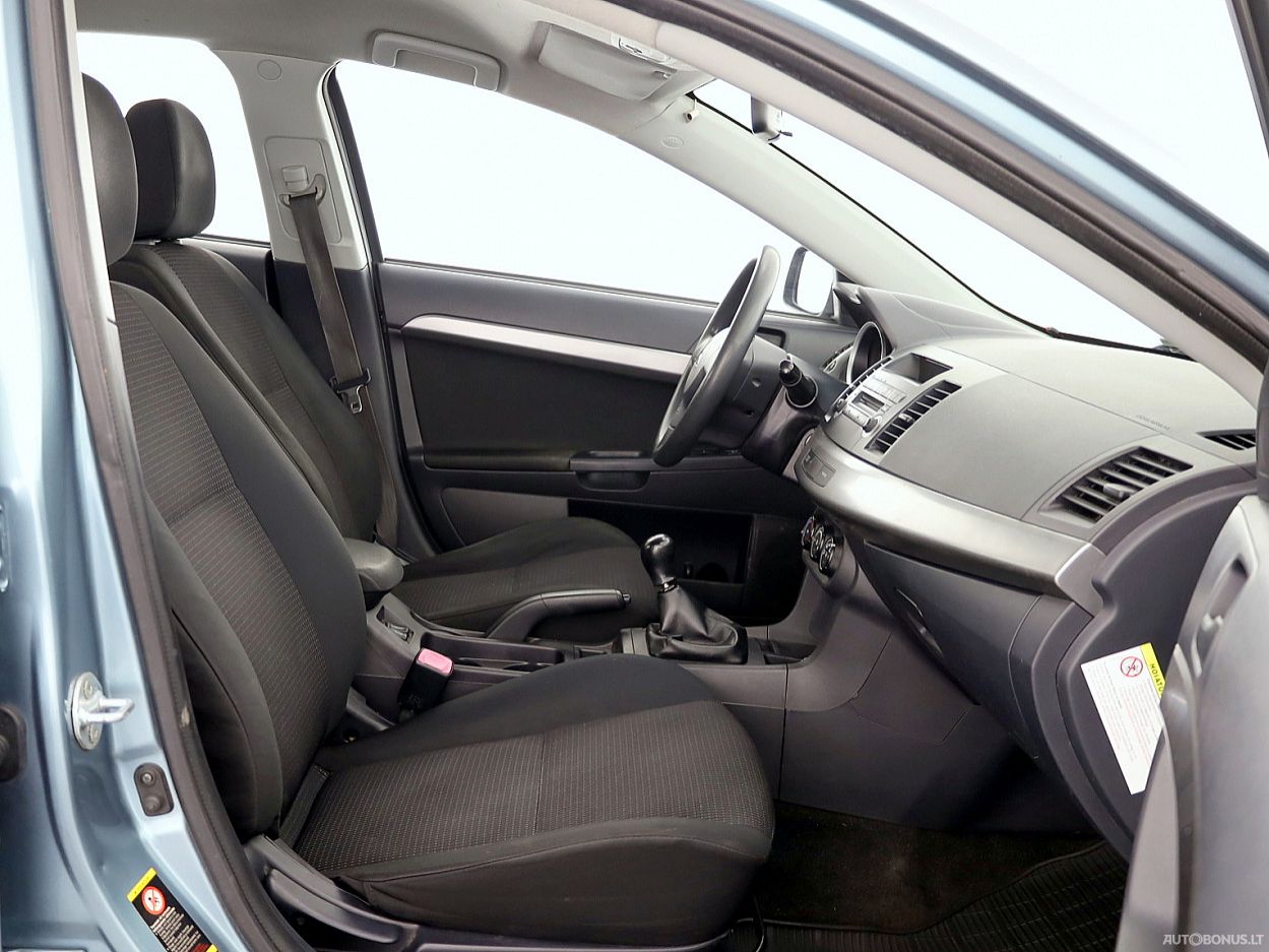 Mitsubishi Lancer | 5