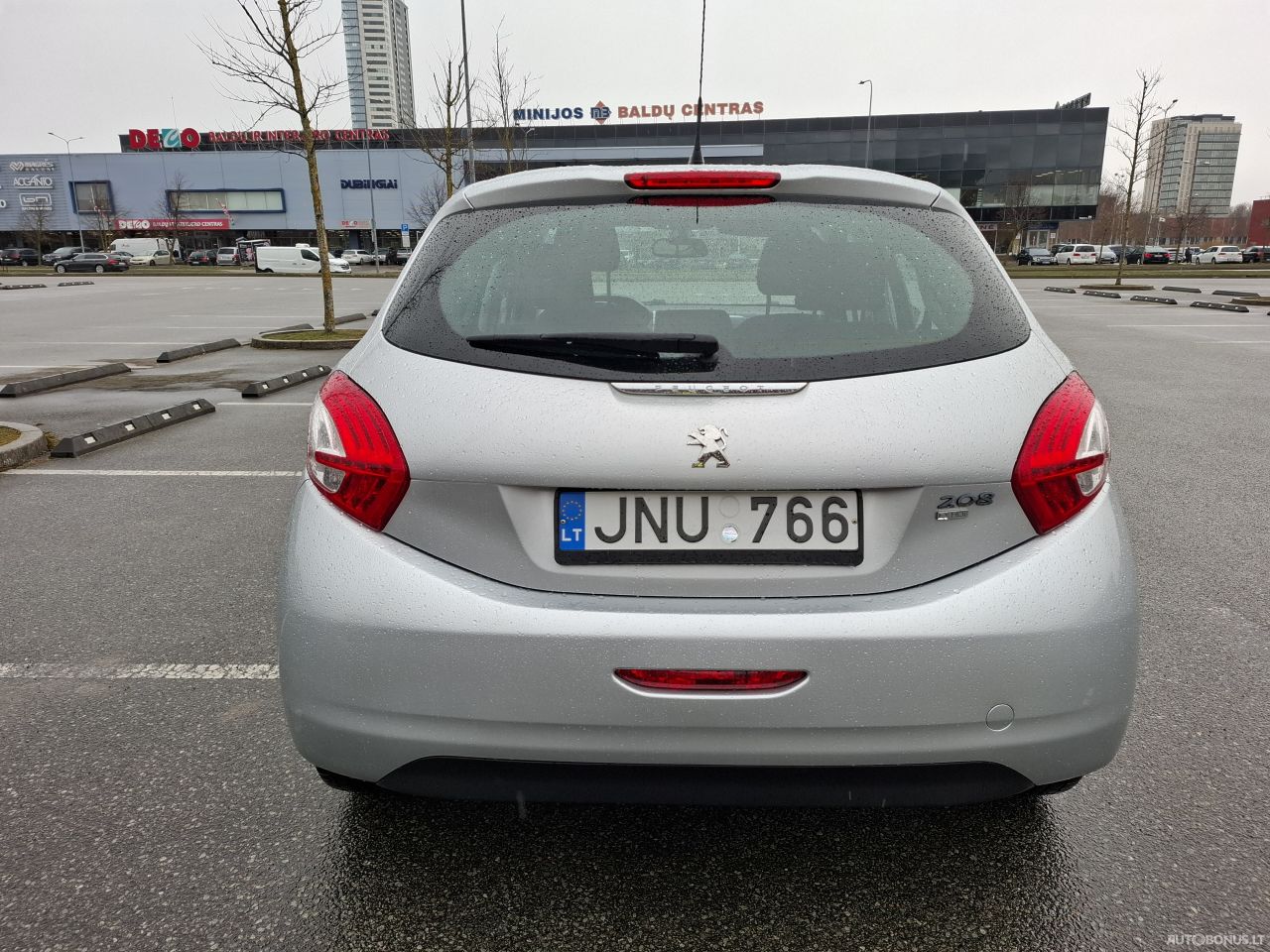 Peugeot 208 | 5
