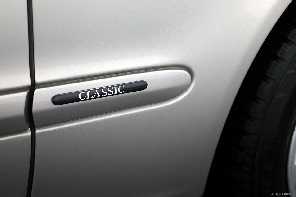 Mercedes-Benz C180 | 7