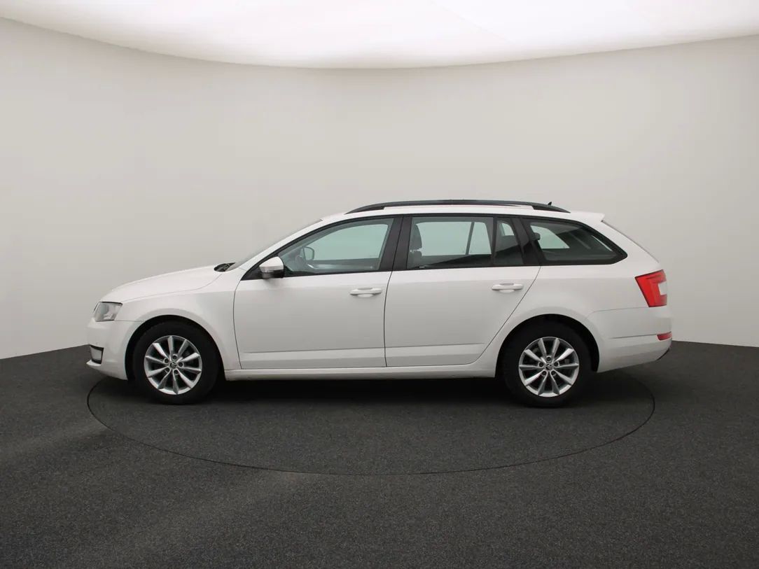 Skoda Octavia | 5