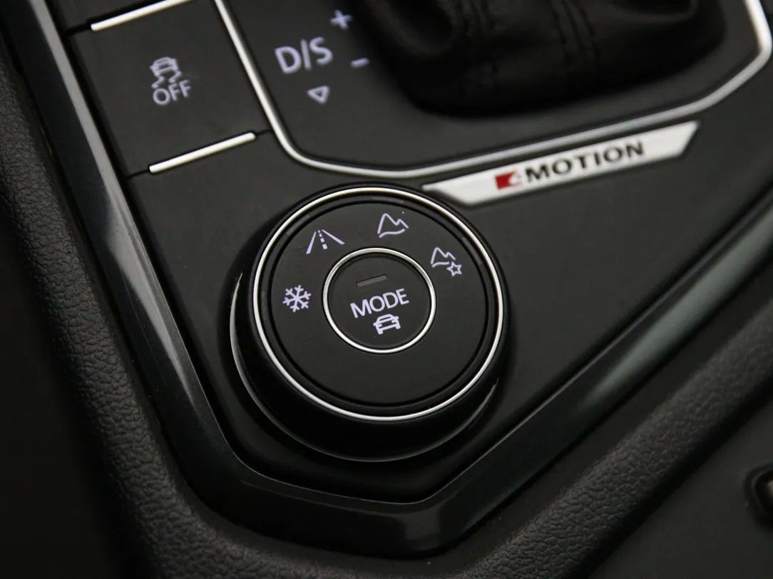 Volkswagen Tiguan | 30