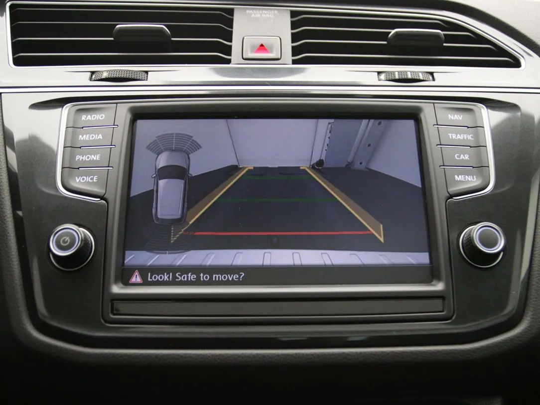 Volkswagen Tiguan | 23