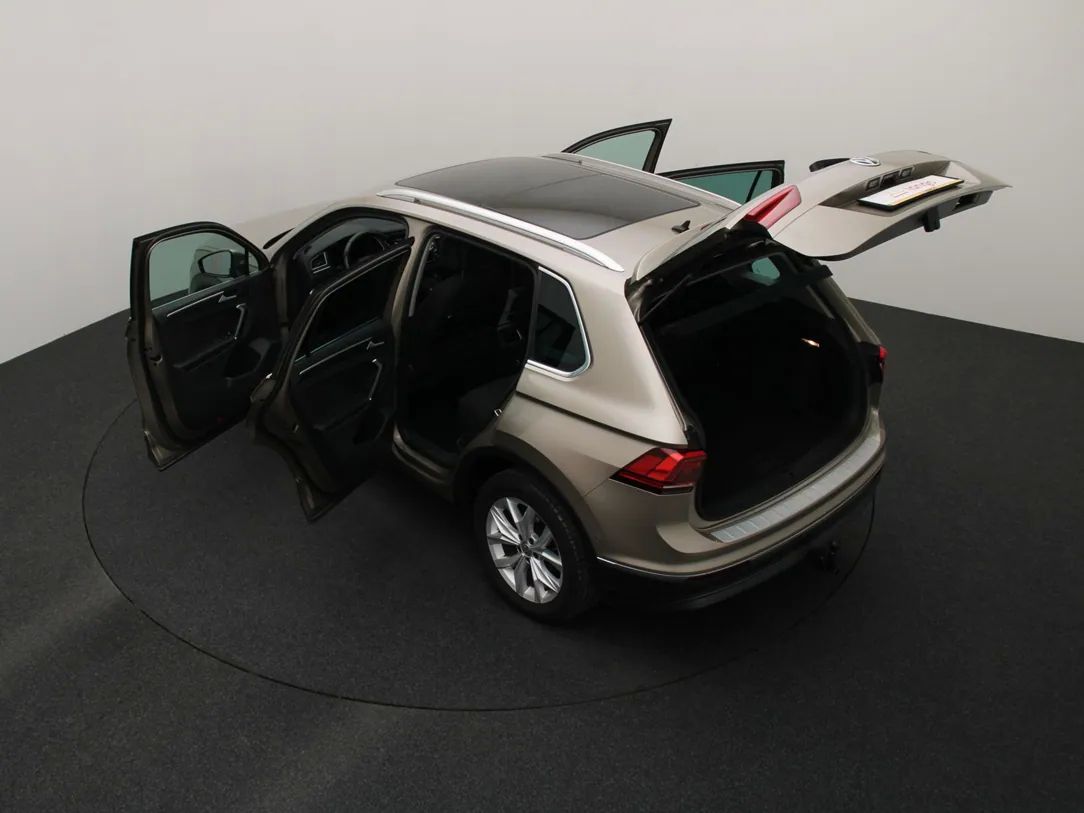 Volkswagen Tiguan | 11