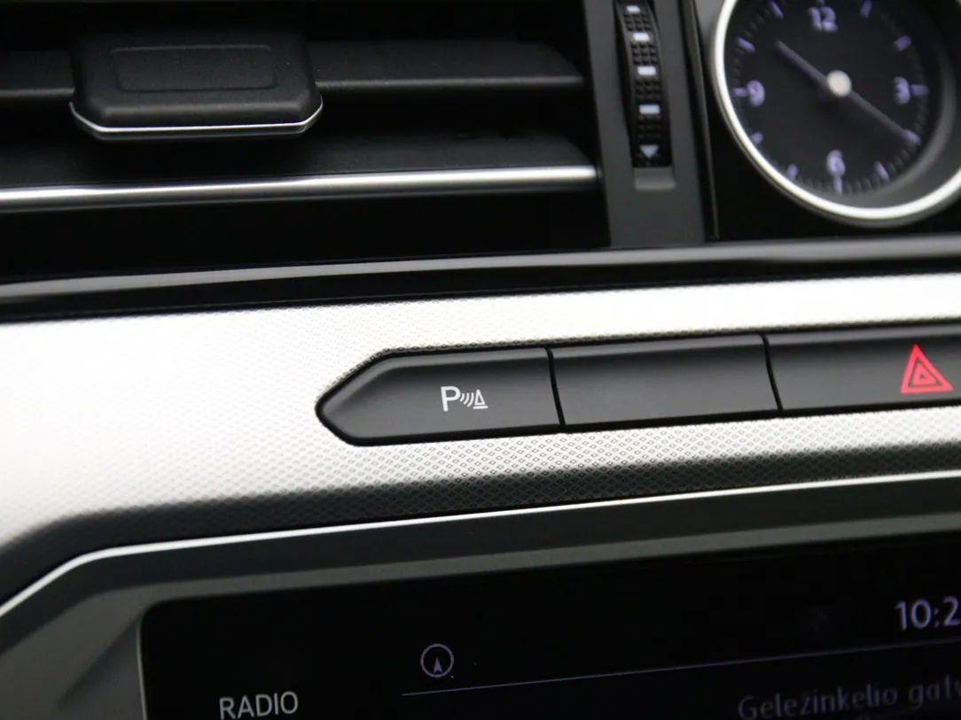 Volkswagen Passat | 30