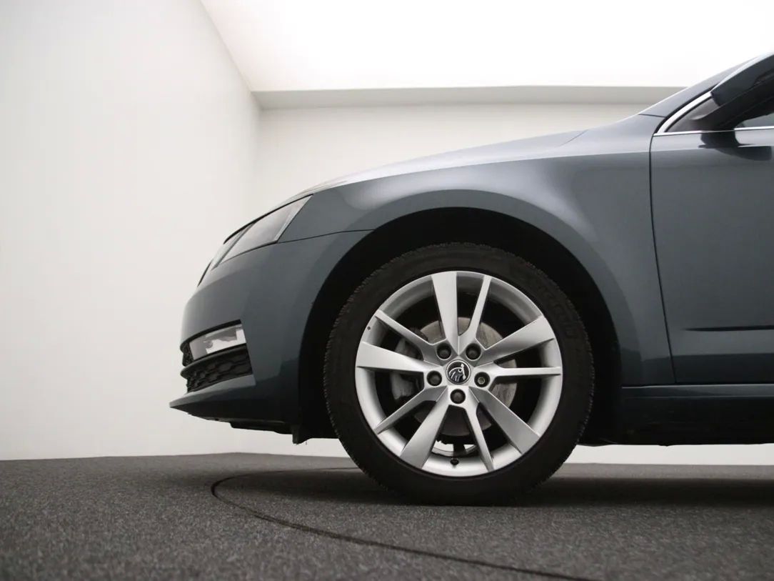 Skoda Octavia | 27