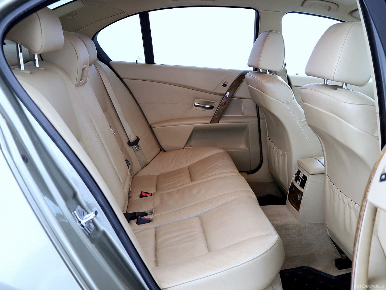 BMW 525 | 6