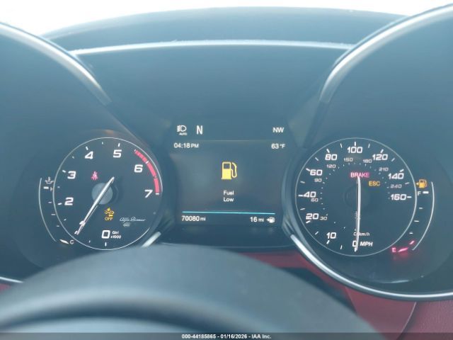 Alfa Romeo Giulia | 6