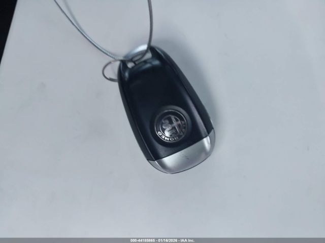 Alfa Romeo Giulia | 10