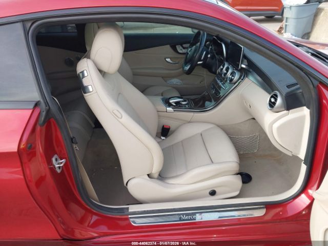 Mercedes-Benz C300 | 4