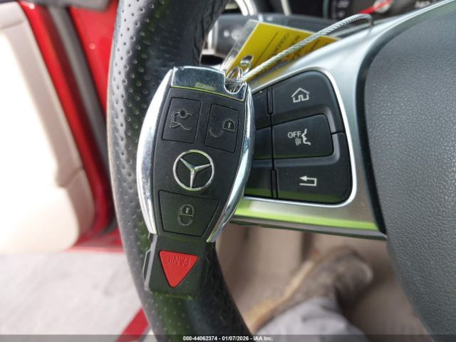 Mercedes-Benz C300 | 10