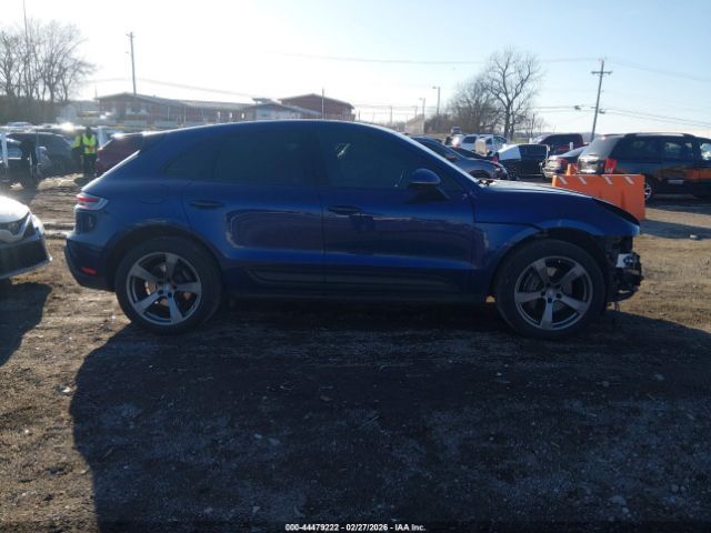 Porsche Macan | 12