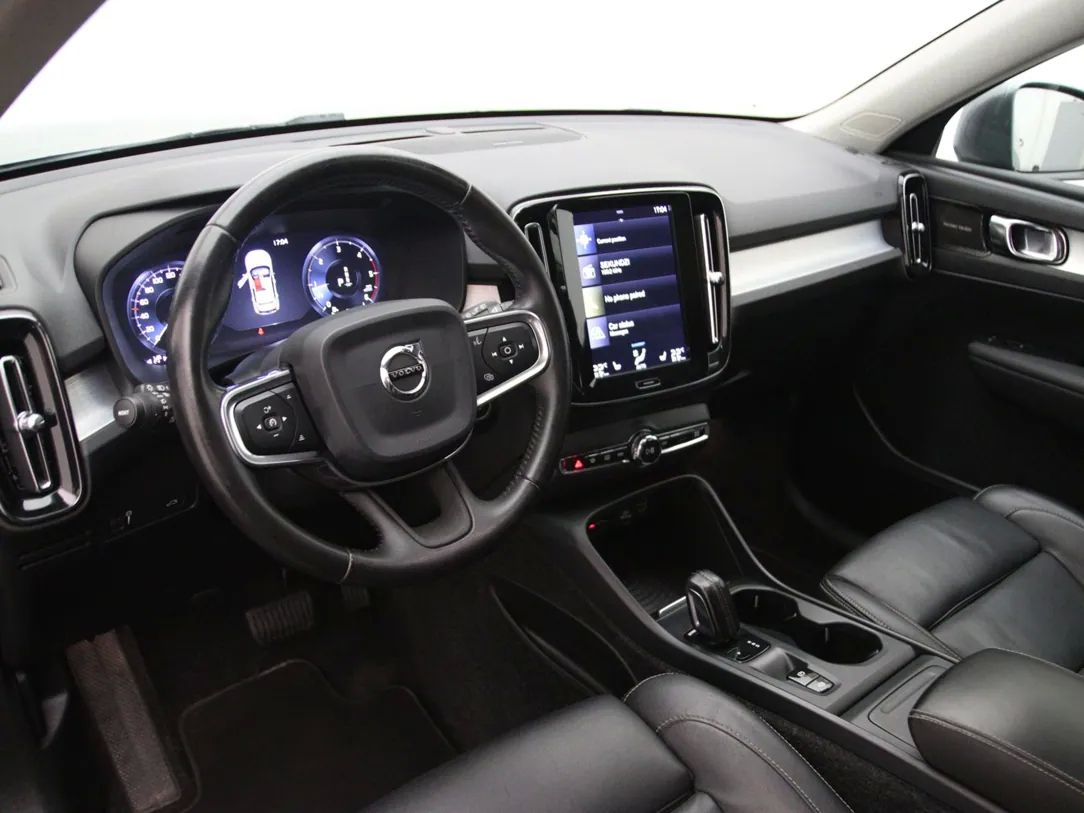 Volvo XC40 | 15