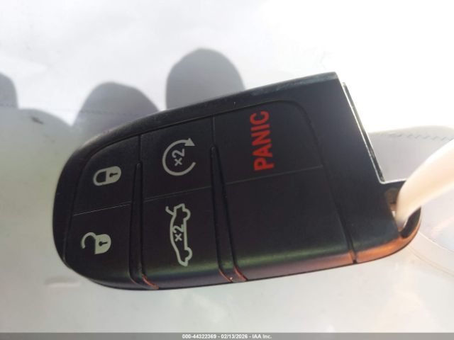 Dodge Challenger | 10