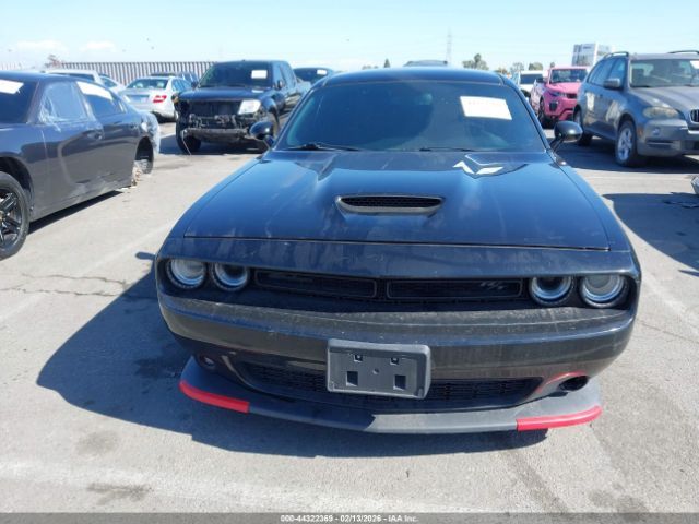 Dodge Challenger | 11