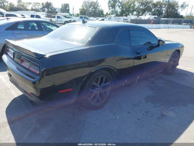 Dodge Challenger | 3