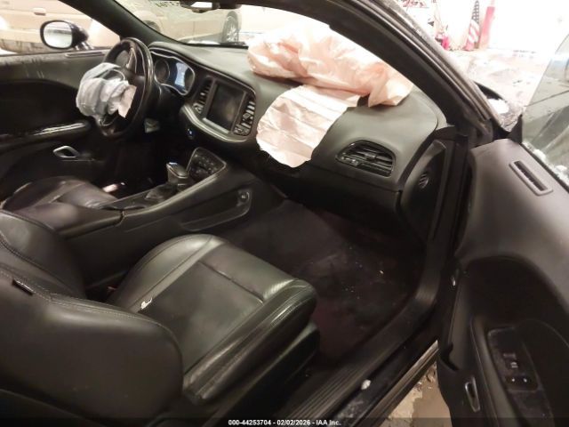 Dodge Challenger | 4