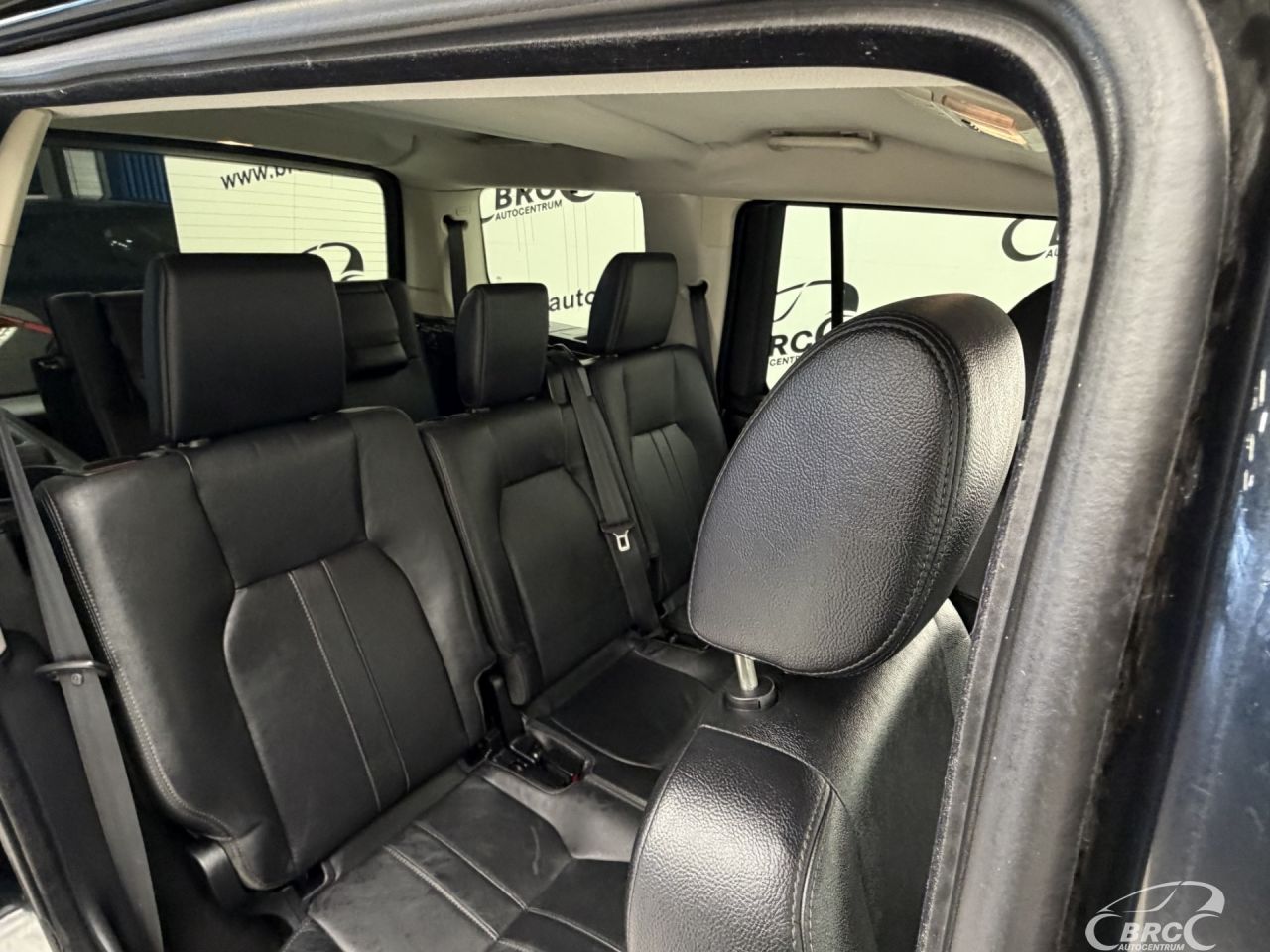 Land Rover Discovery | 11