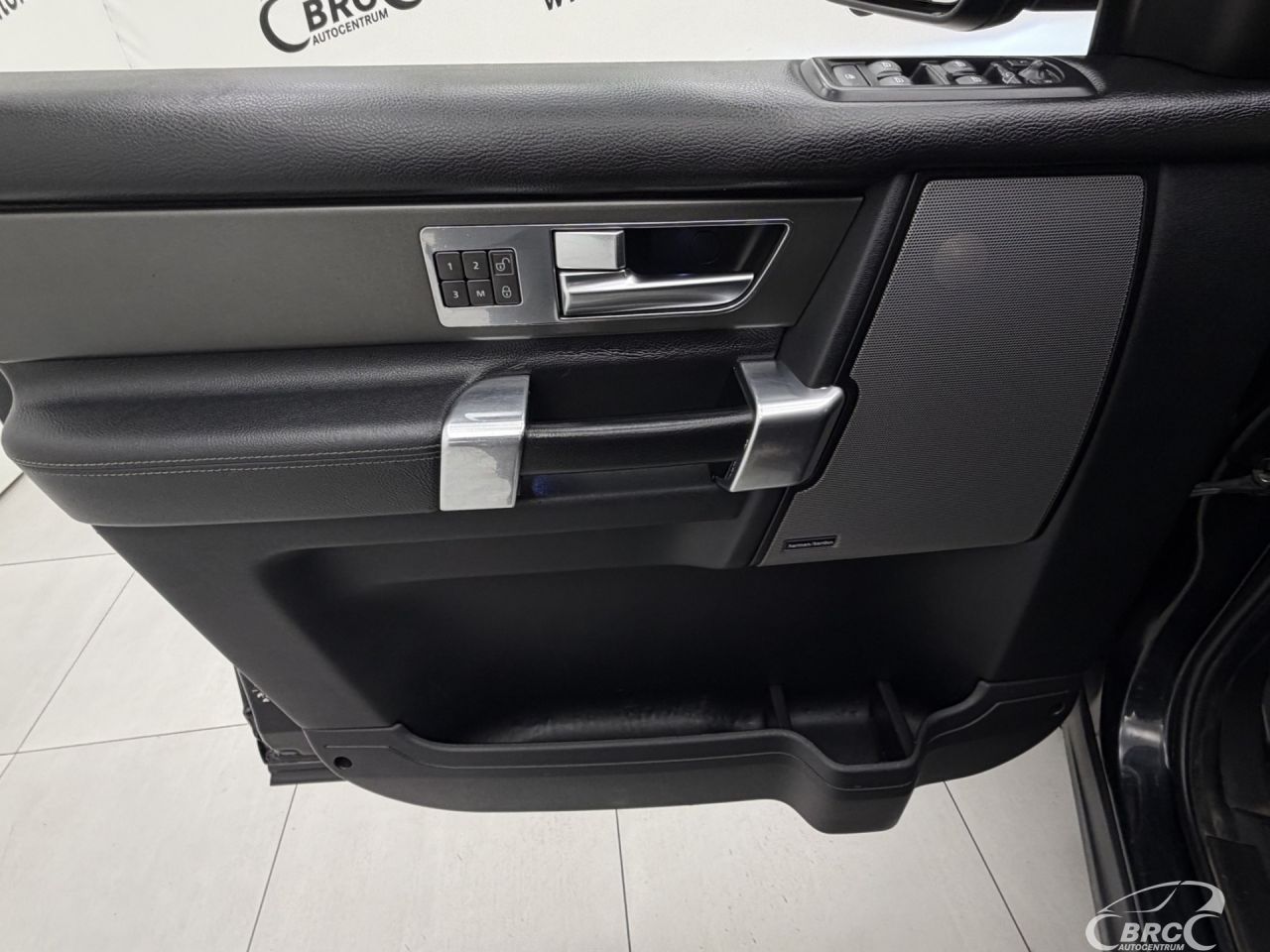 Land Rover Discovery | 20