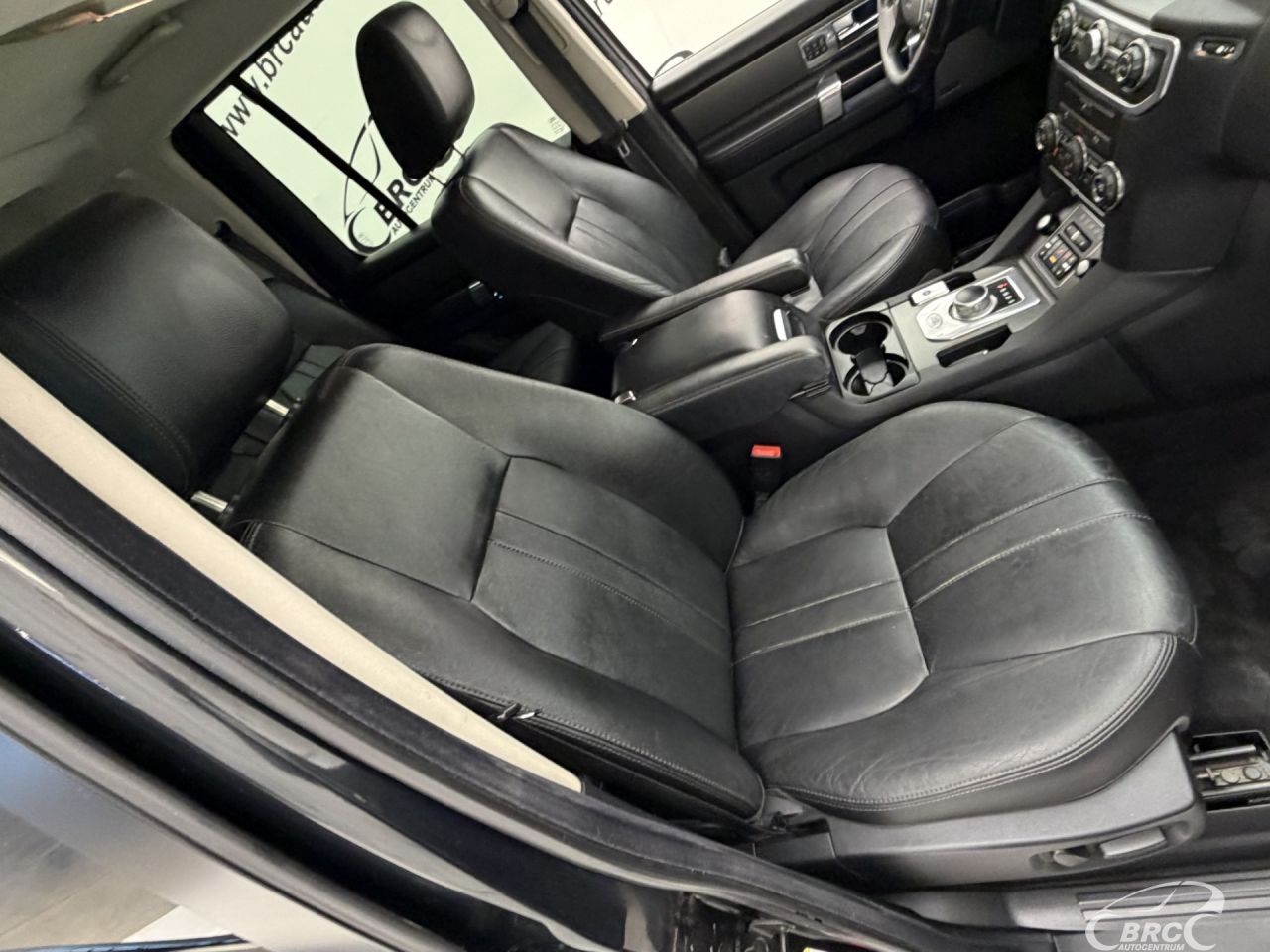 Land Rover Discovery | 4