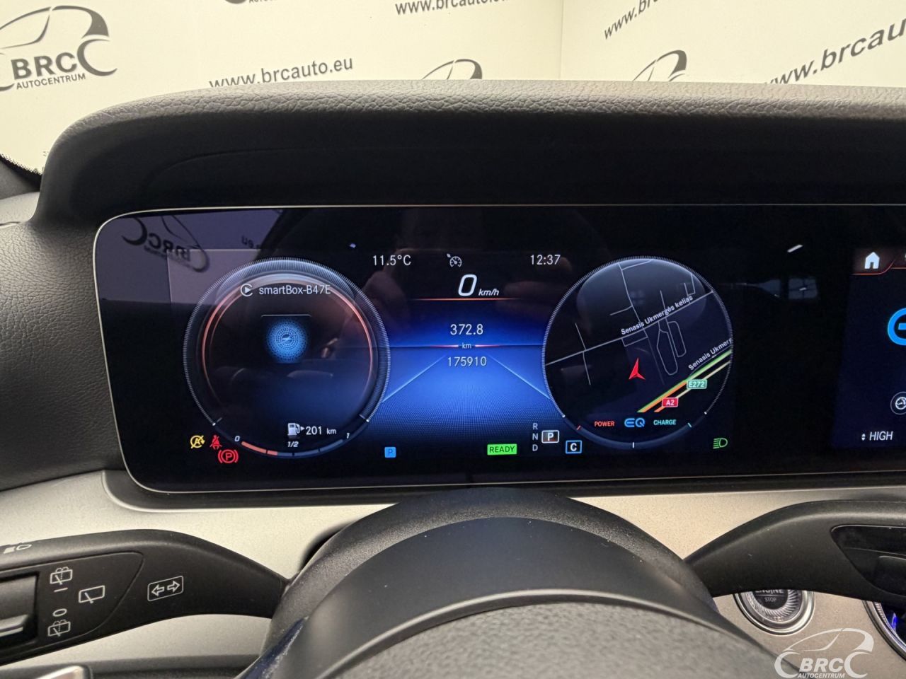 Mercedes-Benz E220 | 30