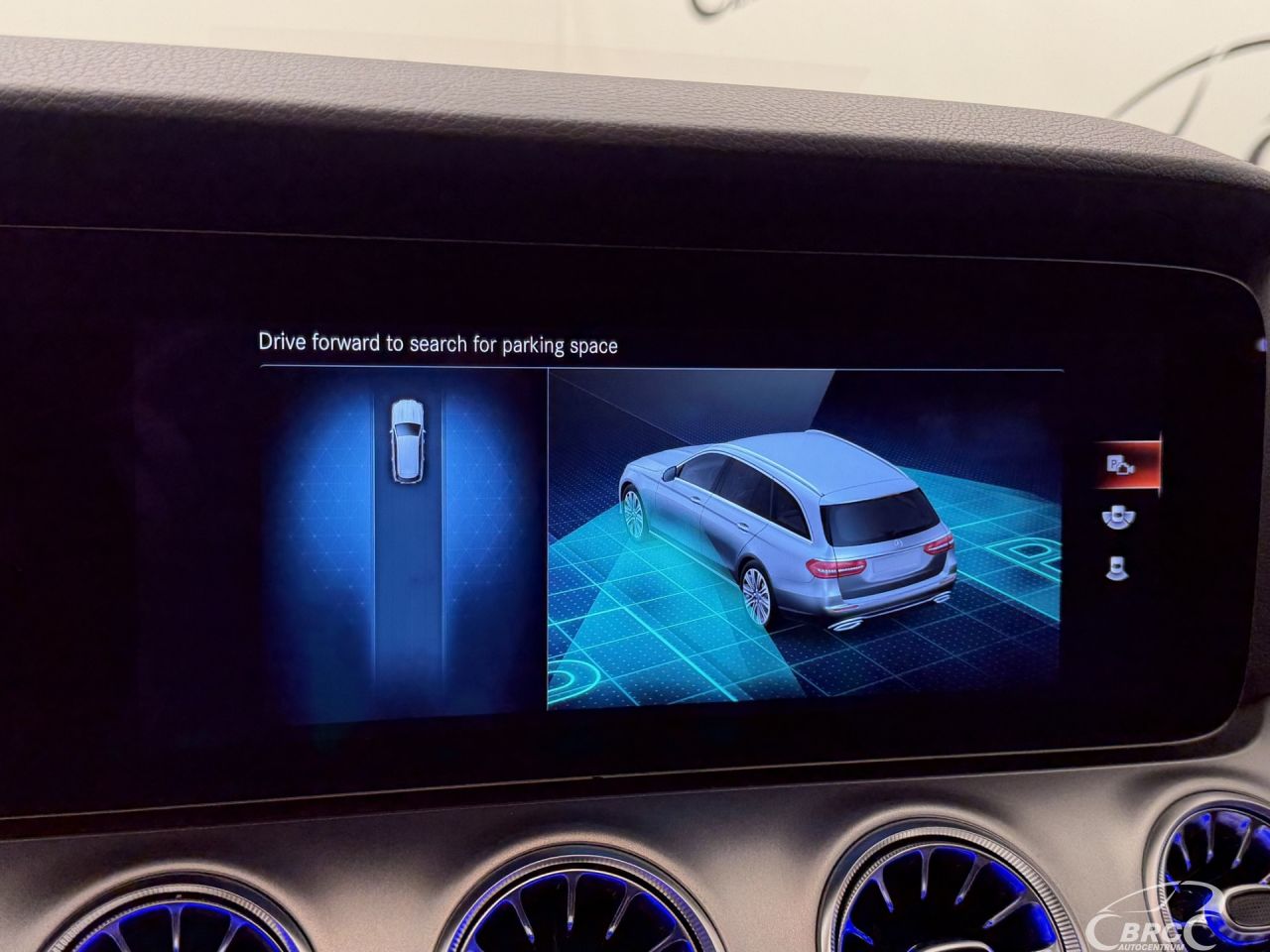 Mercedes-Benz E220 | 42