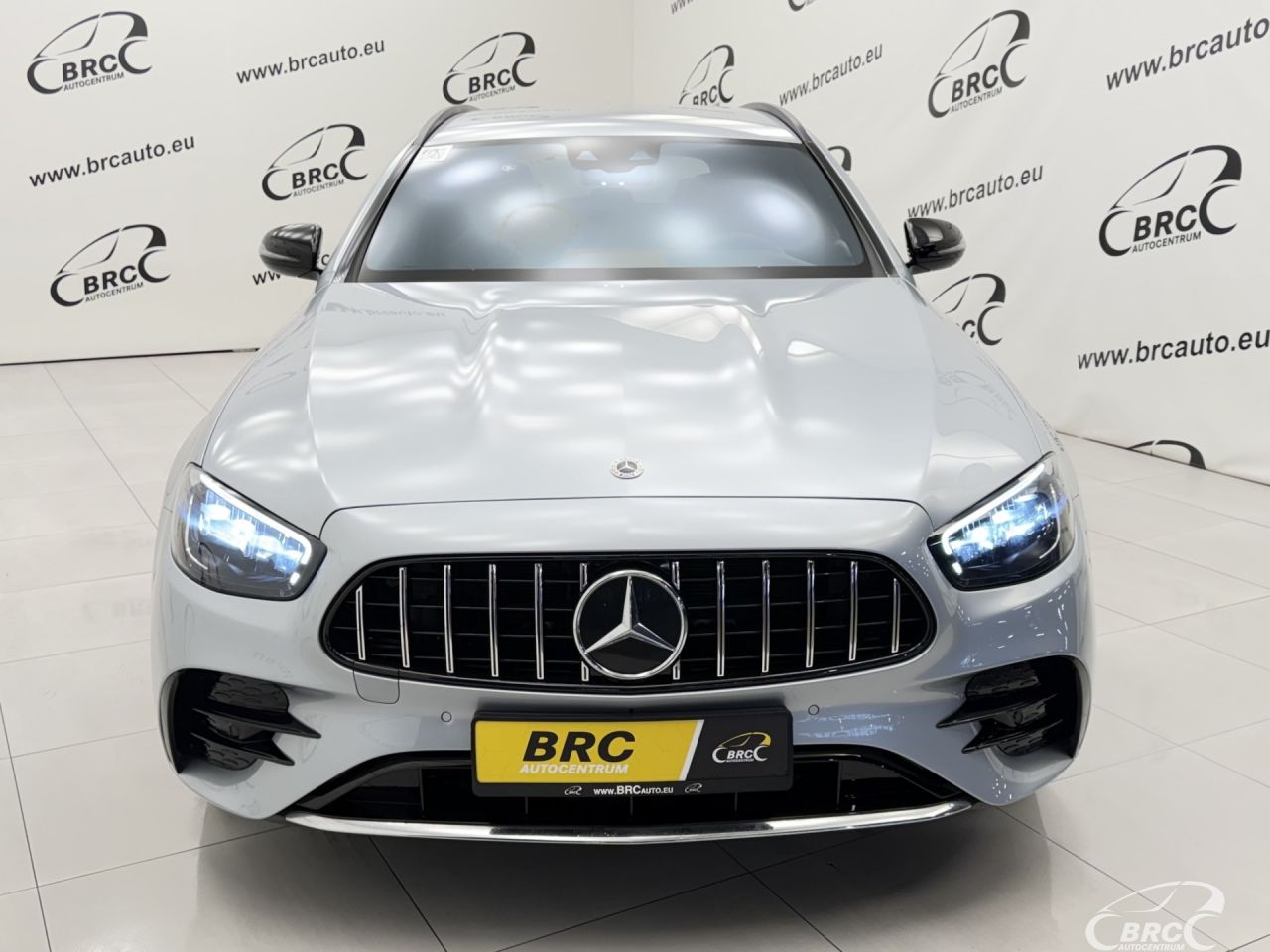 Mercedes-Benz E220 | 50